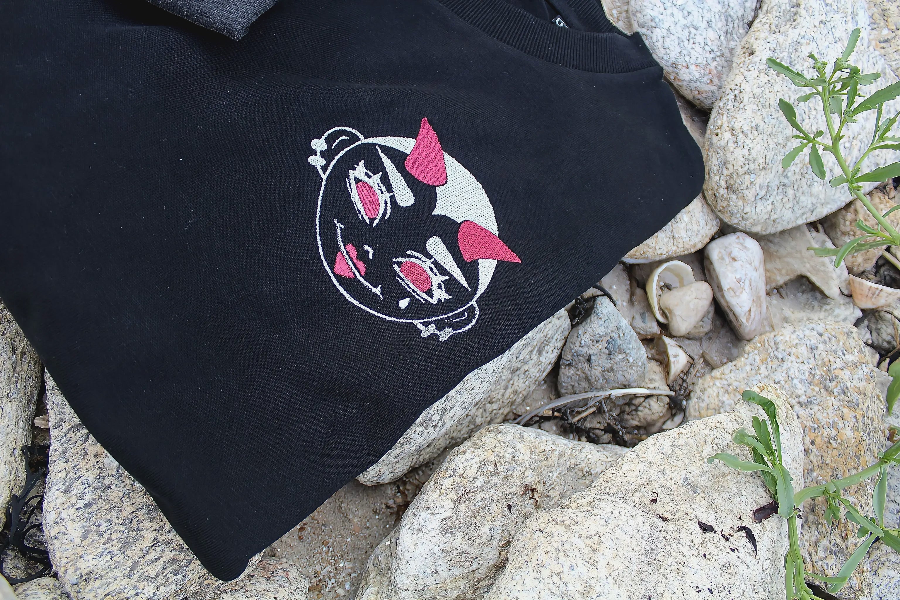 T-shirt démone